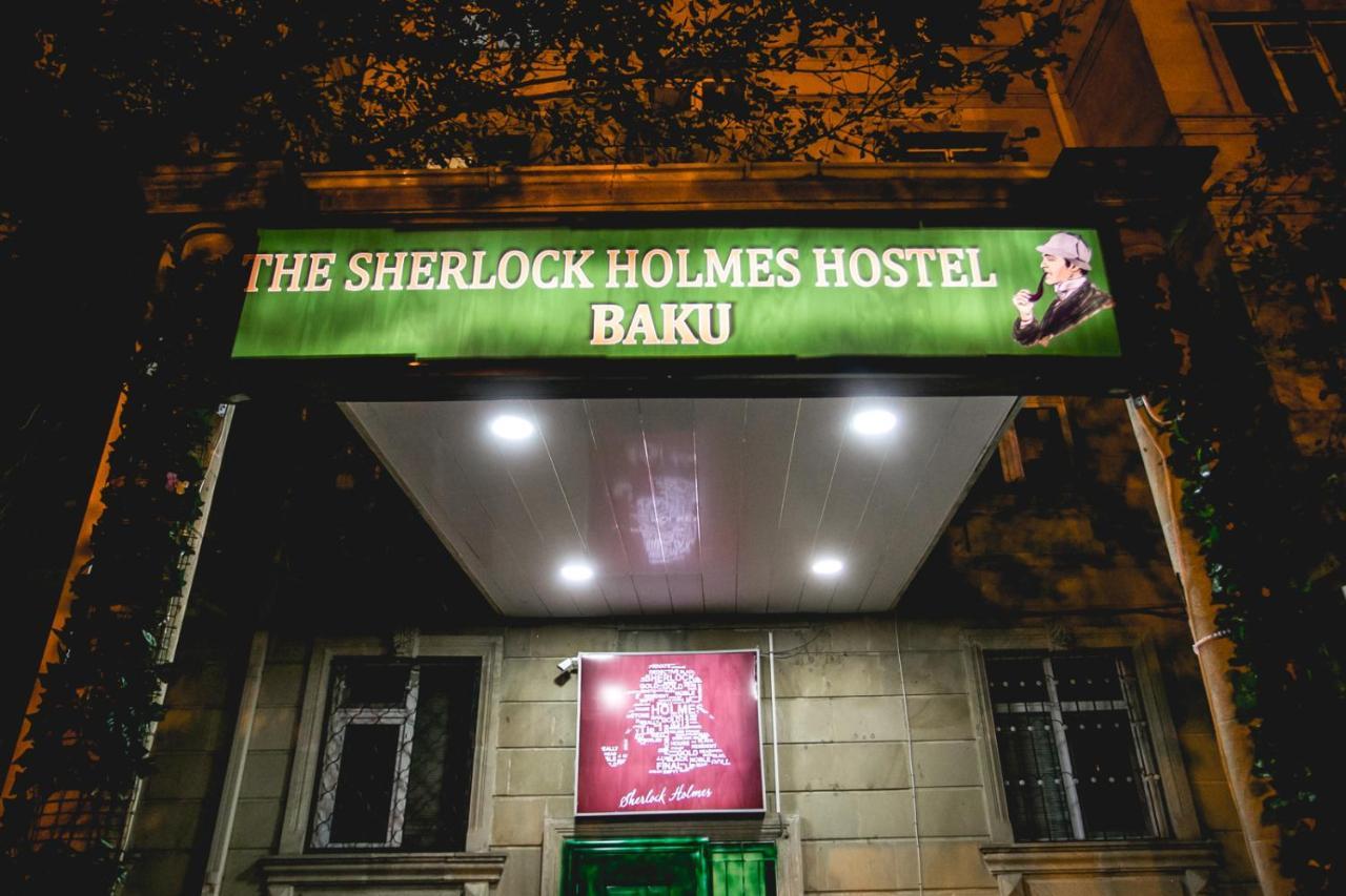 Sherlock Holmes Hostel Bakú Exterior foto